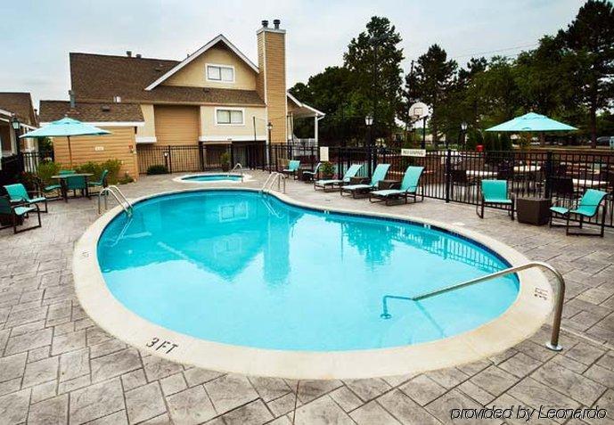 Value Suites Extended Stay - St Louis مرتفعات ميريلاند المظهر الخارجي الصورة