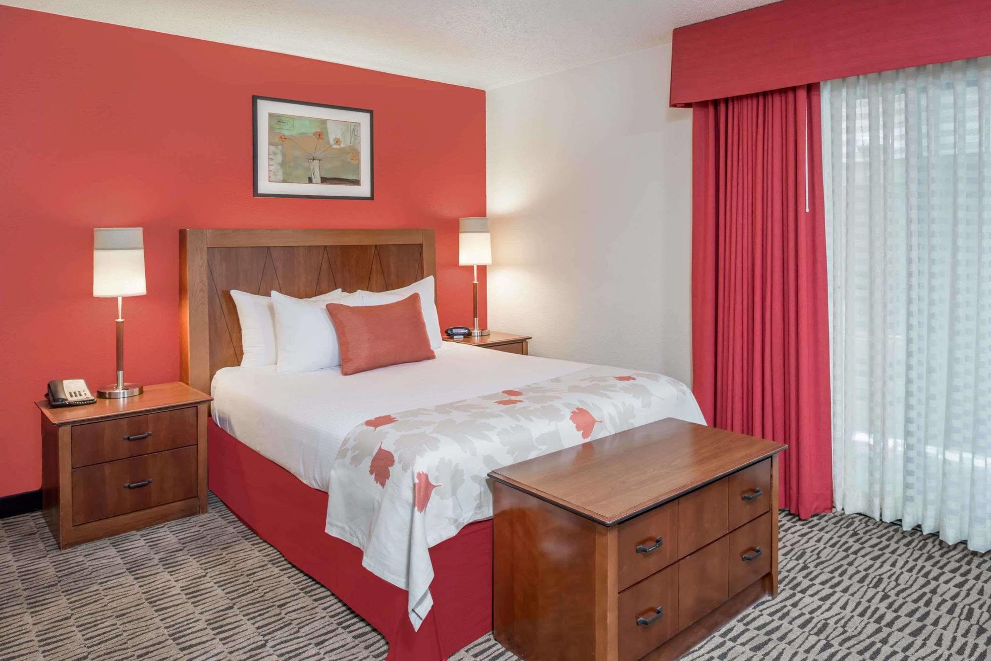 Value Suites Extended Stay - St Louis مرتفعات ميريلاند المظهر الخارجي الصورة